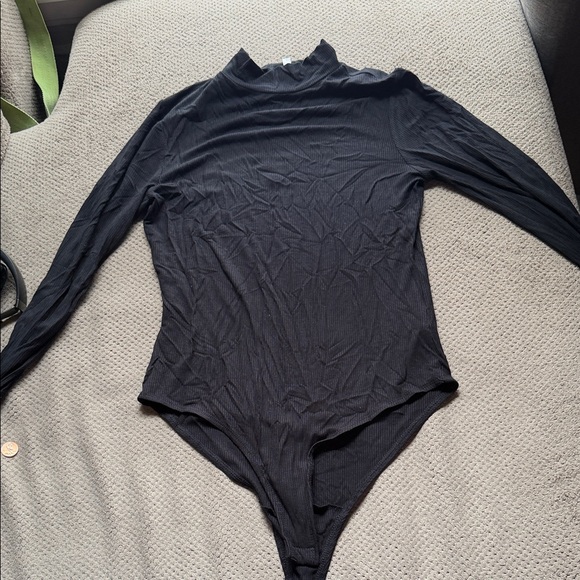Tops - Black Long Sleeve Bodysuit